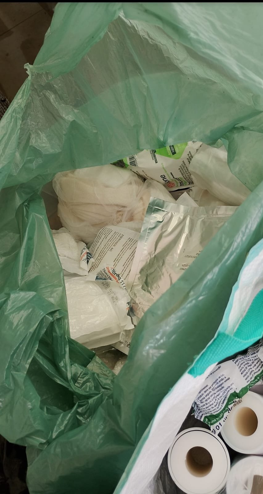 Materiais organizados conforme a necessidade apresentada.